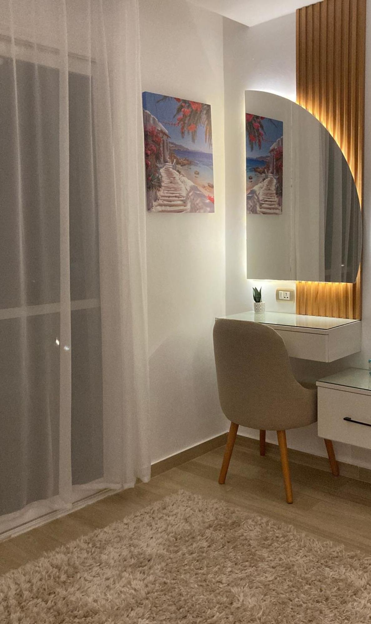 Unique Sunset Apartman *